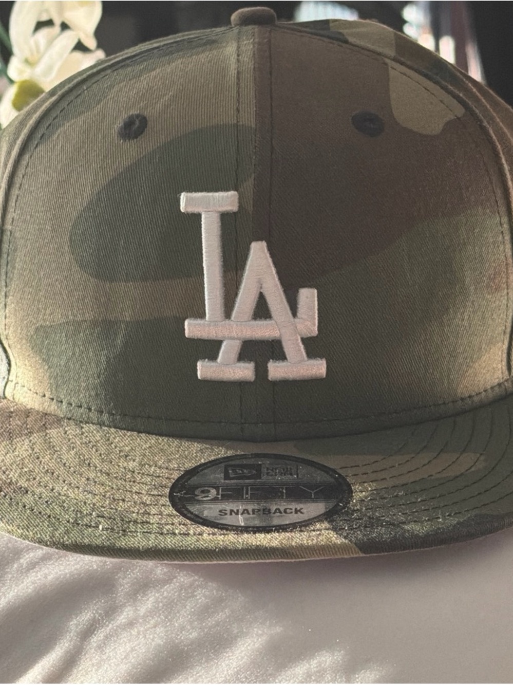 New Era Kids Camouflage LA Snapback Hat - Olive & White